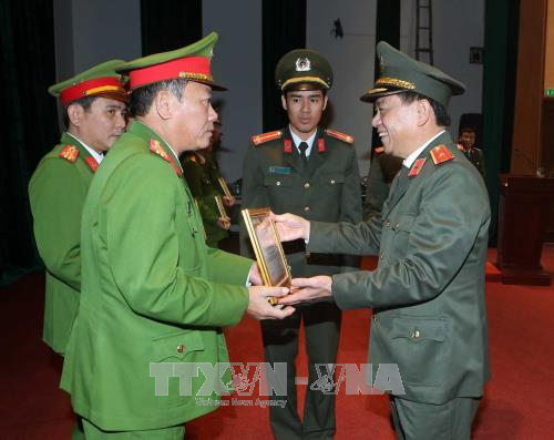 Phát huy sức mạnh kiểm tra, kiểm soát để phòng ngừa, trấn áp tội phạm ảnh 1